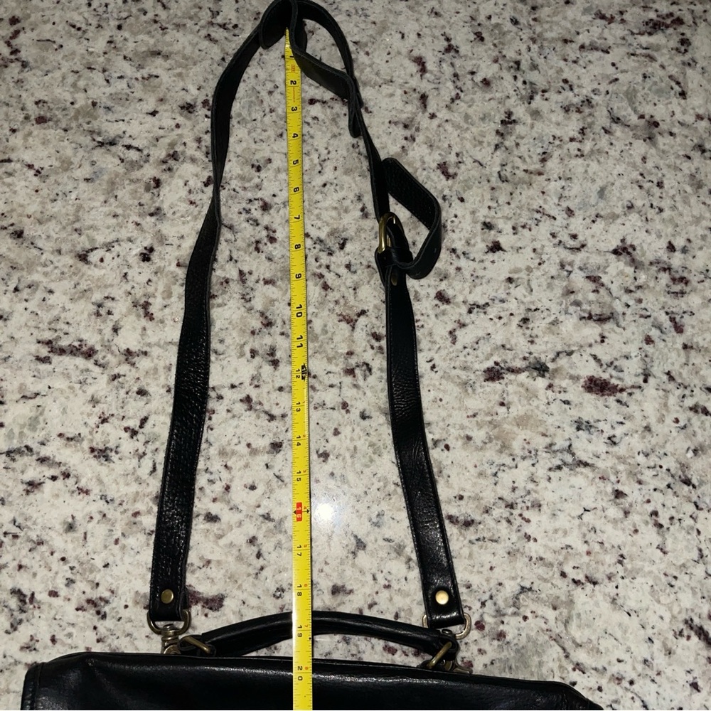 Vintage 90s Gap Black Leather Messenger Bag Brass Style Hardware Men’s Retro Y2K - Picture 13 of 16